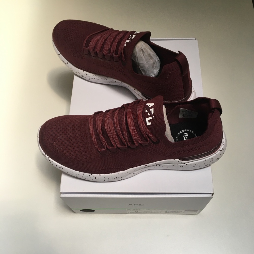 APL Techloom Breeze Sneaker Burgundy/White 8 NIB - Picture 4 of 6